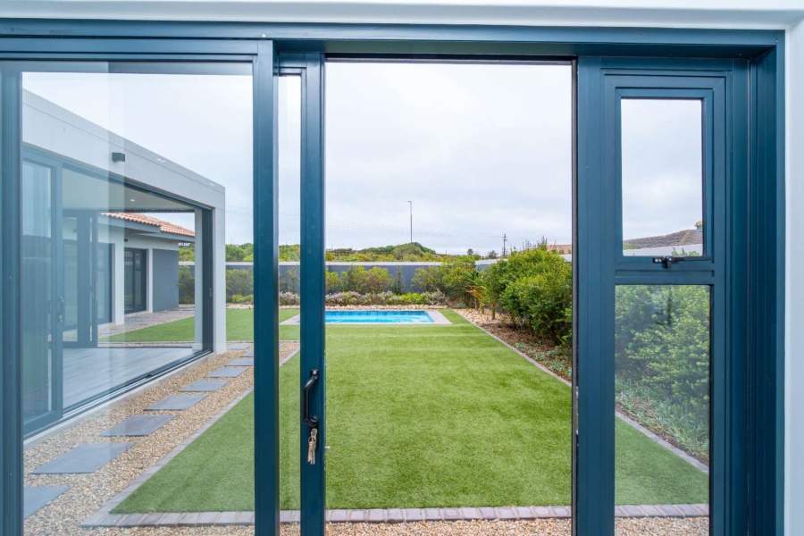 4 Bedroom Property for Sale in Langebaan Country Estate Western Cape